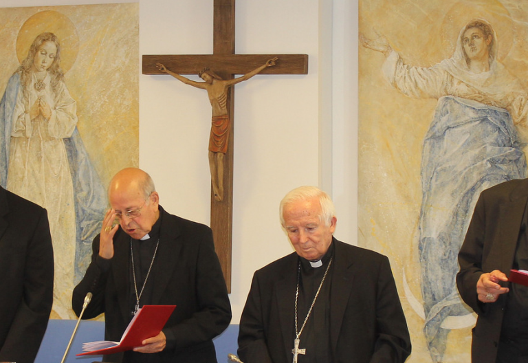 Reunión de la comisión permanente de la CEE