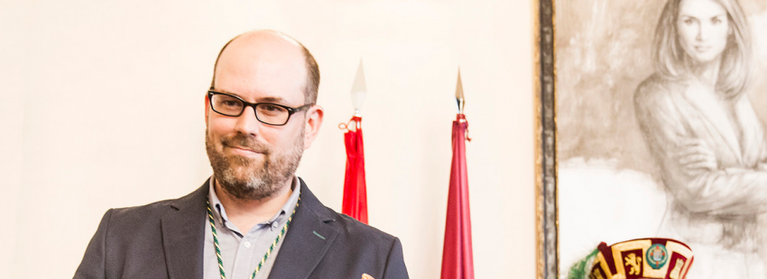 El alcalde de Santiago defiende el pregón de carnaval