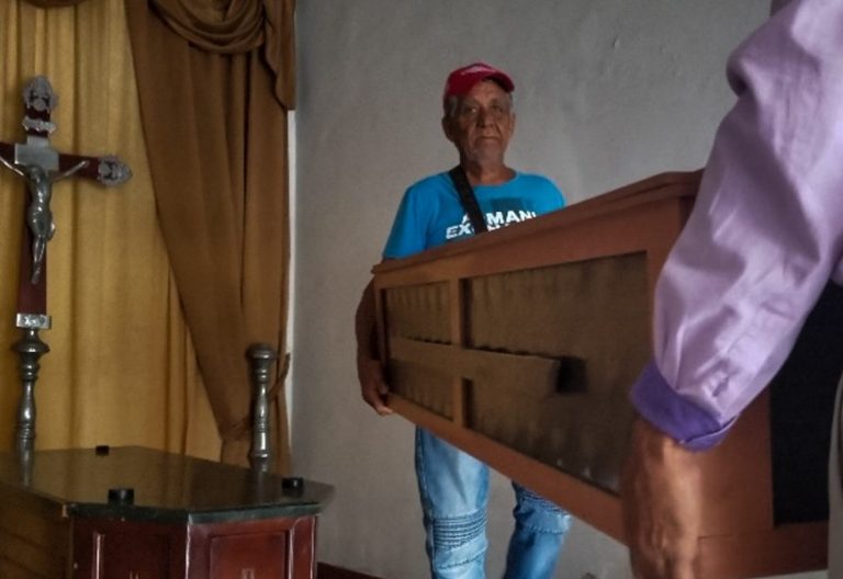 Velatorio de las víctimas de la Comandancia de Carabobo en Venezuela/EFE