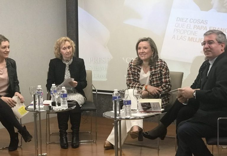 “El sacerdocio no nos va a hacer iguales a las mujeres”