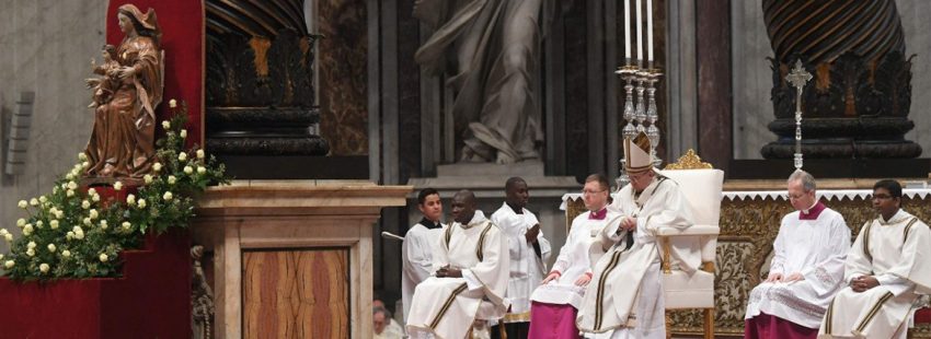Francisco pide a los sacerdotes ser “curas callejeros” en la Misa Crismal