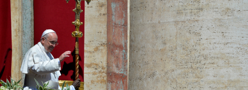 Francisco imparte la bendición Urbi et Orbi