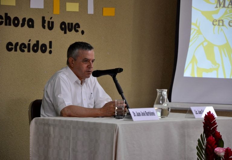 El salesiano Juan José Bartolomé