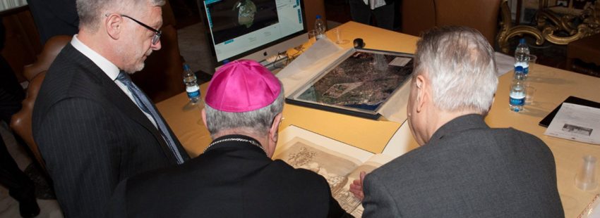 Los manuscritos vaticanos, a salvo gracias a los astronautas