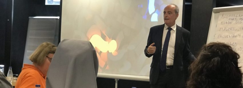 Javier Cortés, en un acto organizado por la Fundación SM