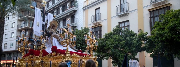 Un paso de Semana Santa