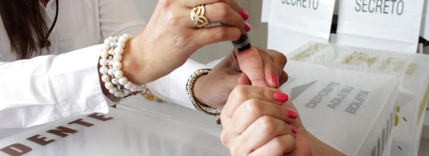 INE votación México tinta