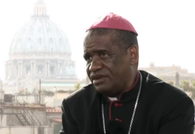 Désiré Tsarahazana obispo de Madagascar, nuevo cardenal