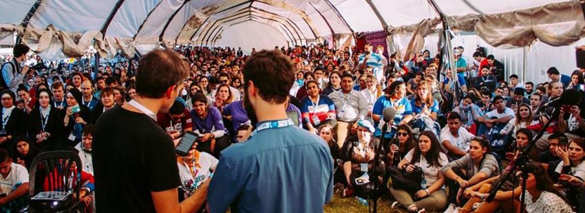 El papa Francisco a los jóvenes argentinos: “¡Podés renovar la historia!”