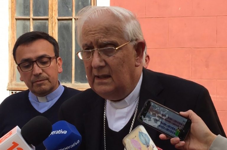 El obispo de Rancagua suspende al 15% de su clero tras un nuevo escándalo de abusos en Chile