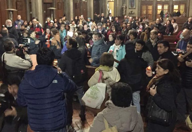 La comunidad eclesial de Osorno se abraza en la catedral tres años después