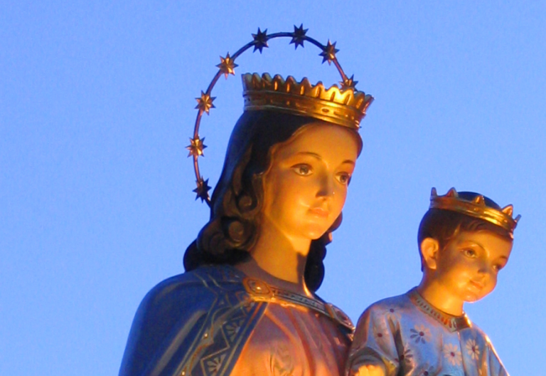 La familia salesiana celebra la fiesta de María Auxiliadora