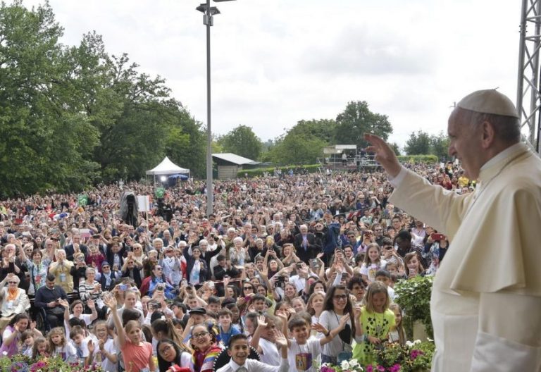 El papa Francisco con el Movimiento de los Focolares en Loppiano