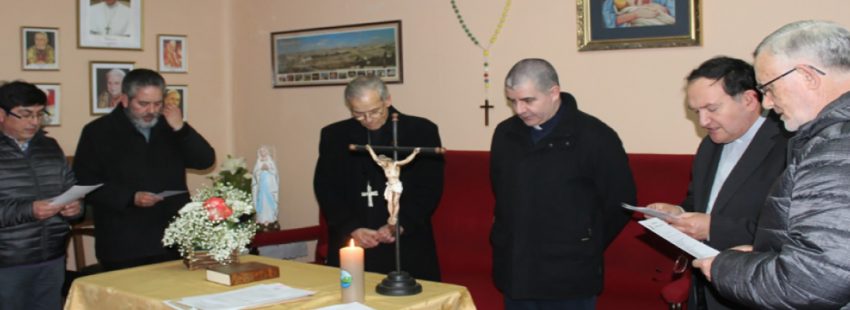 Francisco aceptó tres renuncias de obispos en Chile y asumen administradores apostólicos