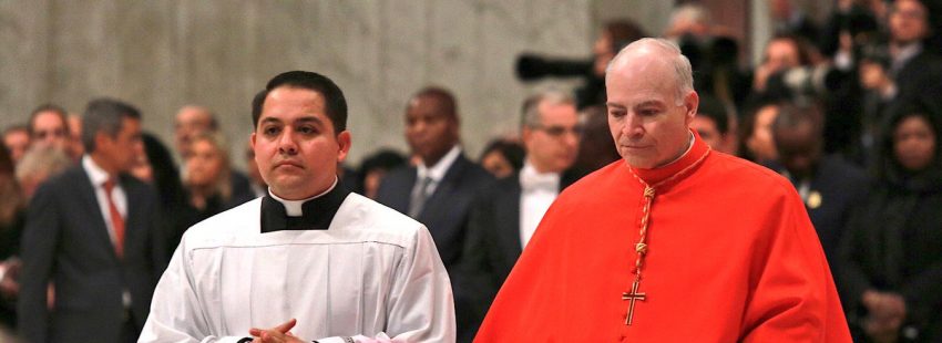 El cardenal Aguiar expone en Roma los cambios que operará en la Arquidiócesis