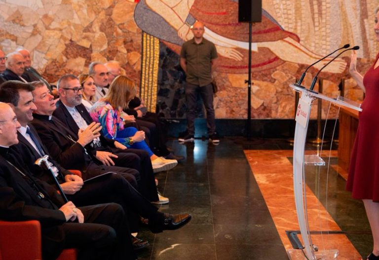 presentación documental catedral Almudena Madrid