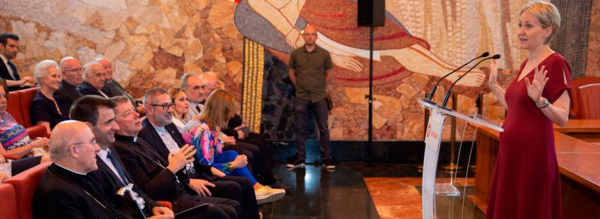 presentación documental catedral Almudena Madrid