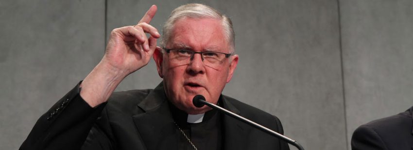 el obispo australiano mark coleridge imagen de archivo presidente de la conferencia episcopal