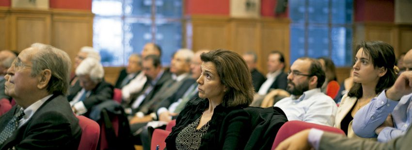 Empresarios católicos en una conferencia de ASE-Acción Social Empresarial