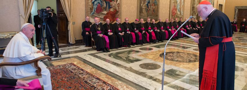 El cardenal Reinhard Marx, junto al papa Francisco en una visita ad limina de los obispos alemanes