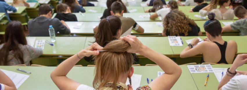 Estudiantes de Zaragoza en el examen de selectividad 2018/EFE