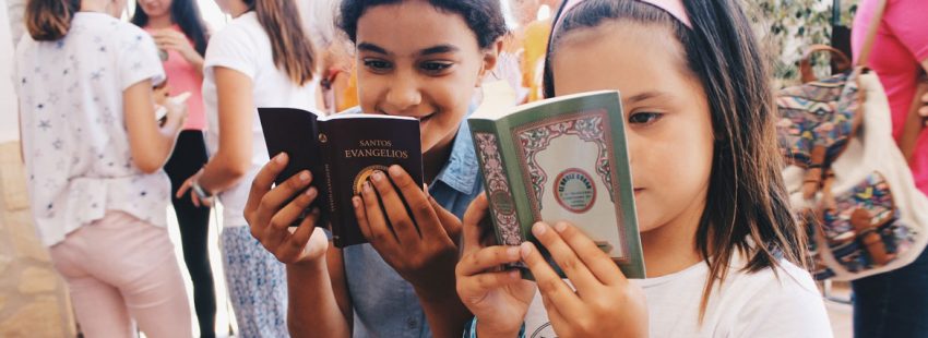 Campamento interconfesional: cuando los niños se aman sin etiquetas