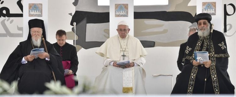 El papa Francisco, en la oración ecuménica en Bari con las Iglesias de Oriente Medio