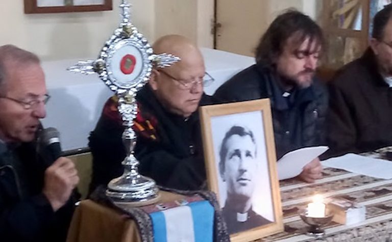 Gesto concreto de los curas villeros a la maternidad en riesgo