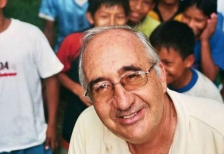 El misionero jesuita Carlos Riudavets