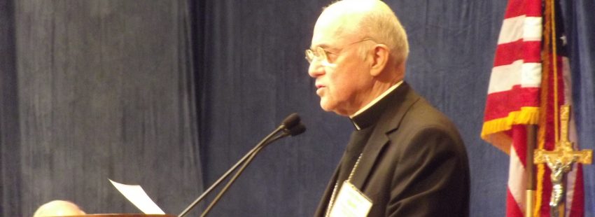 nuncio en eeuu carlo maria vigano hablando