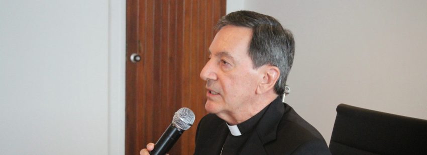 El cardenal Rubén Salazar, víctima de ‘fake news’ sobre supuesta muerte de Benedicto