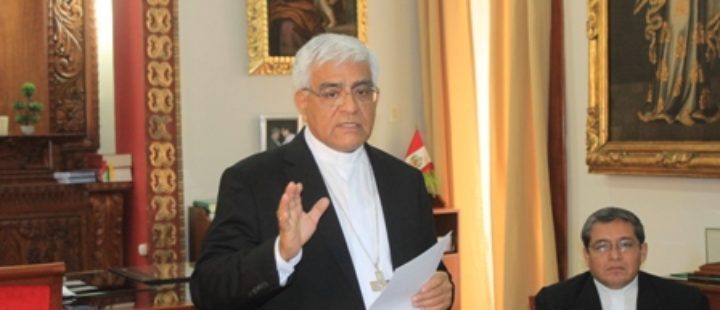Arzobispo de Trujillo perú miguel cabrejos presidente d ela conferencia episcopal de peru