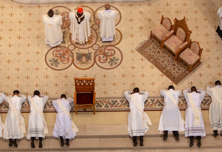 El cardenal O’Malley sale al paso de las acusaciones sobre el seminario de Boston