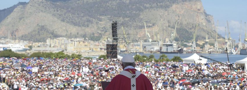 Bergoglio en Palermo: “No puedes creer en Dios y ser un mafioso”