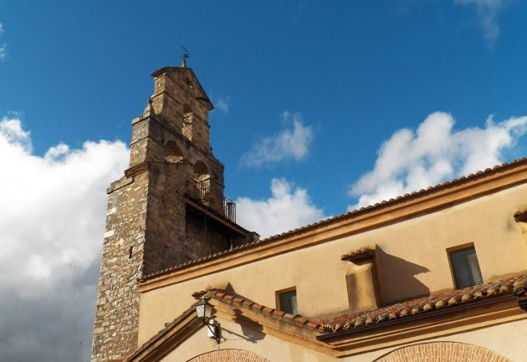 El obispo de León suspende a un sacerdote, en libertad con cargos, por supuestos abusos a un
