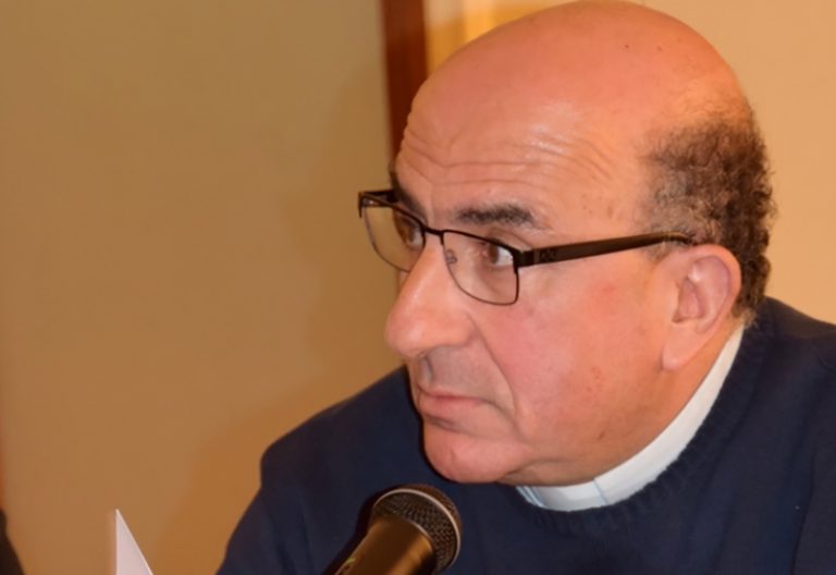 El obispo chileno Chomalí sentencia: “Ha llegado la hora de dejarnos interpelar por el Pueblo