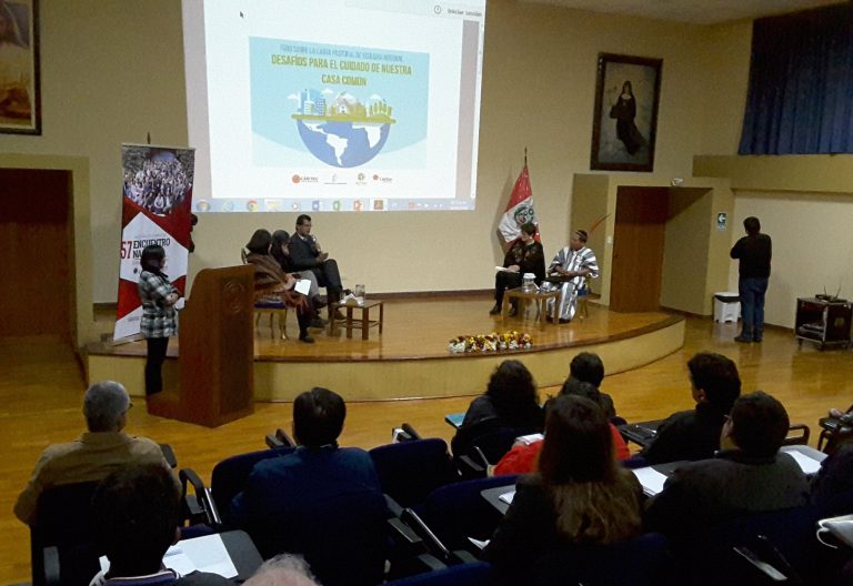 Cáritas Perú reflexiona sobre la situación socio-ambiental del país