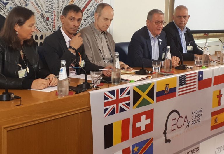 Víctimas de abusos en Italia