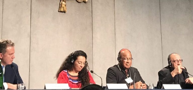 Rueda de prensa Sínodo Omella