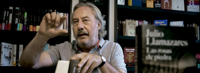 El escritor Julio Llamazares