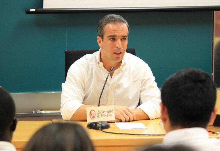 ignacio amoros, autor del libro 'Se buscan rebeldes'