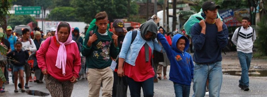 Los migrantes concentrados en la Ciudad de México rechazan el empleo temporal y continúan hacia
