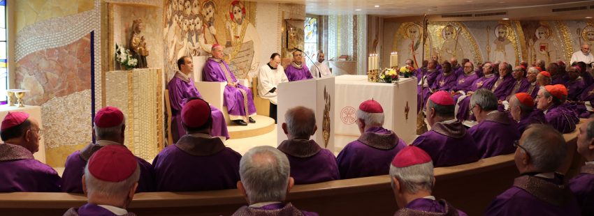 Los obispos españoles en la misa durante la Asamblea Plenaria de noviembre de 2018