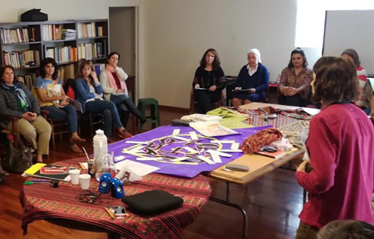 En los caminos siempre nuevos de las teologías feministas