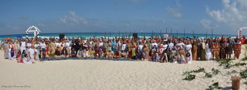 Llevan el nacimiento de Jesús a las playas mexicanas de Cancún
