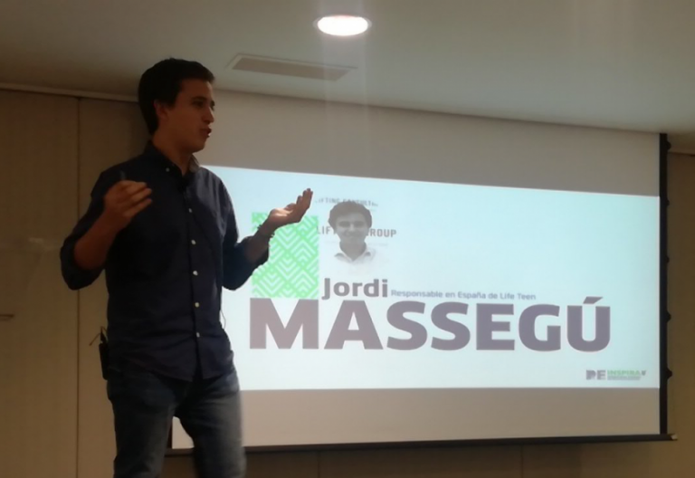 Jordi Massegú, responsable de Life Teen en España, durante el Congreso Reinspira de Marketing Religioso