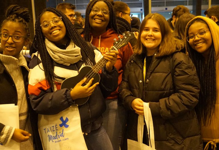 Llegada de jóvenes a Madrid para participar en el Encuentro Europeo de Jóvenes en Madrid, que se celebra del 28 de diciembre de 2018 al 1 de enero de 2019