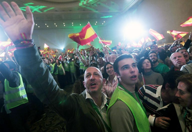 Vox consigue 12 diputados en Andalucía