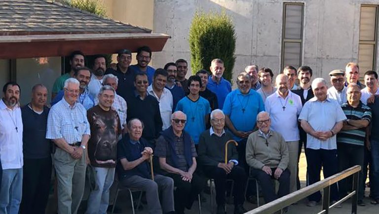 Los Sagrados Corazones apoyan el Sínodo Laical chileno