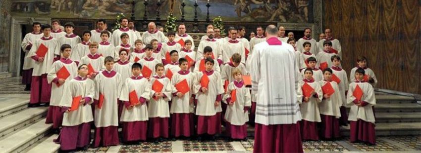 El Papa destituye al director del coro de la Capilla Sixtina apartado por corrupción